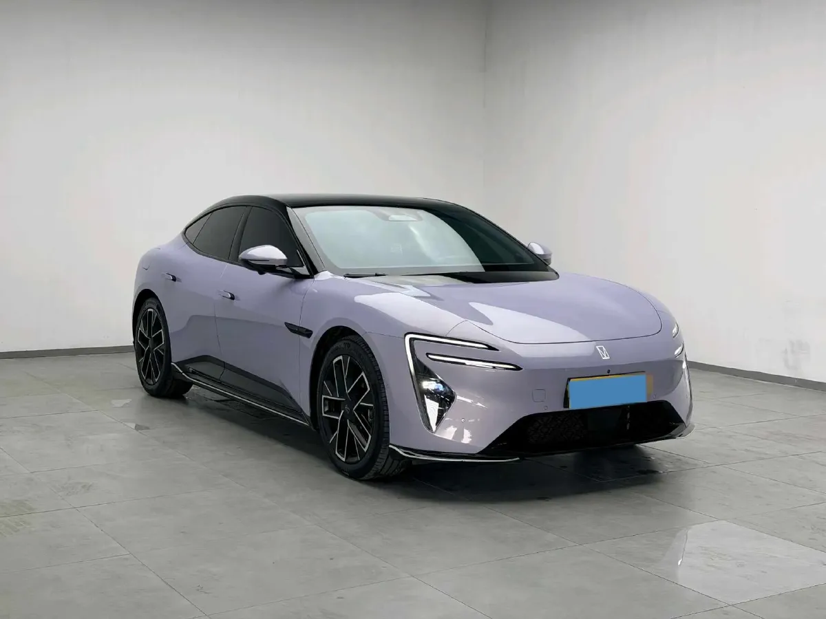 2025 Avatr 06 REEV 156HP REEV,autocango,china used car exporter,china ev exporter,chinese used car exporter,chinese used ev exporter