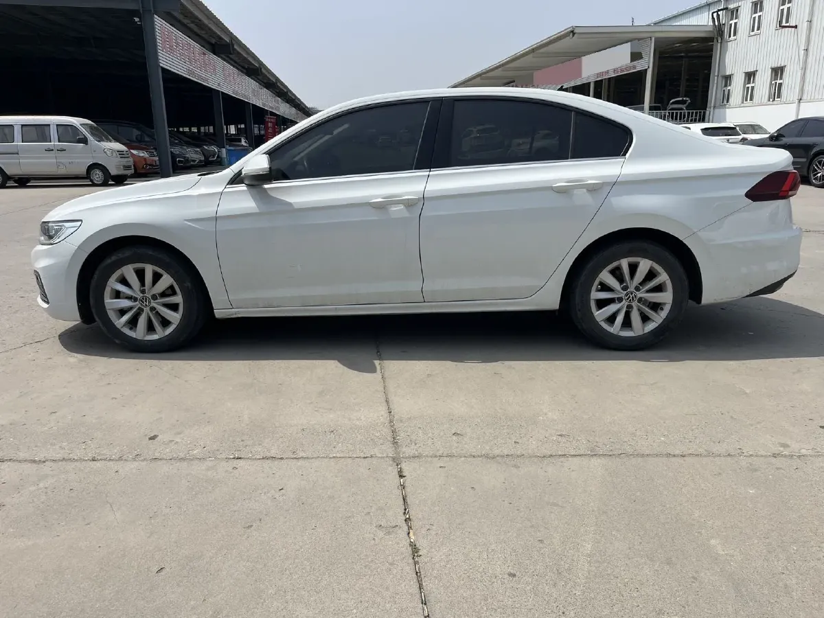 2021 Volkswagen Bora 1.5L 113HP L4 6AT,autocango,china used car exporter,china ev exporter,chinese used car exporter,chinese used ev exporter