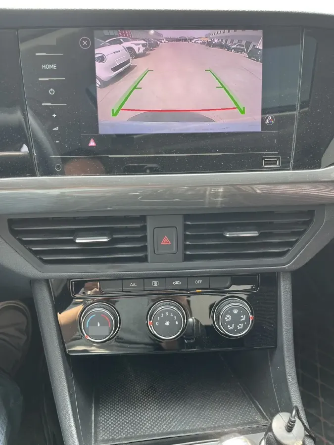 2021 Volkswagen Bora 1.5L 113HP L4 6AT,autocango,china used car exporter,china ev exporter,chinese used car exporter,chinese used ev exporter