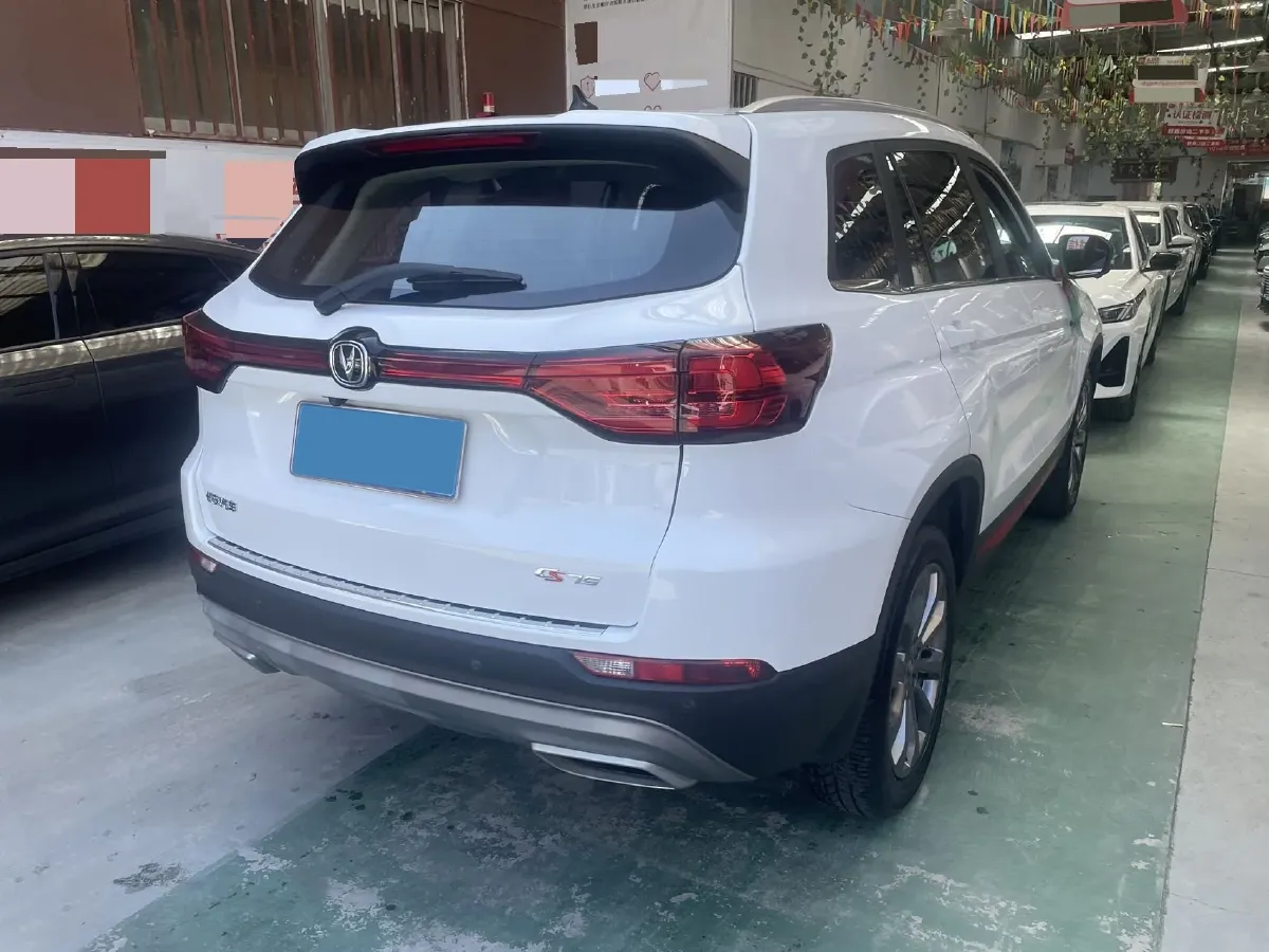 2023 ChangAn CS75 1.5T 188HP L4 7DCT,autocango,china used car exporter,china ev exporter,chinese used car exporter,chinese used ev exporter
