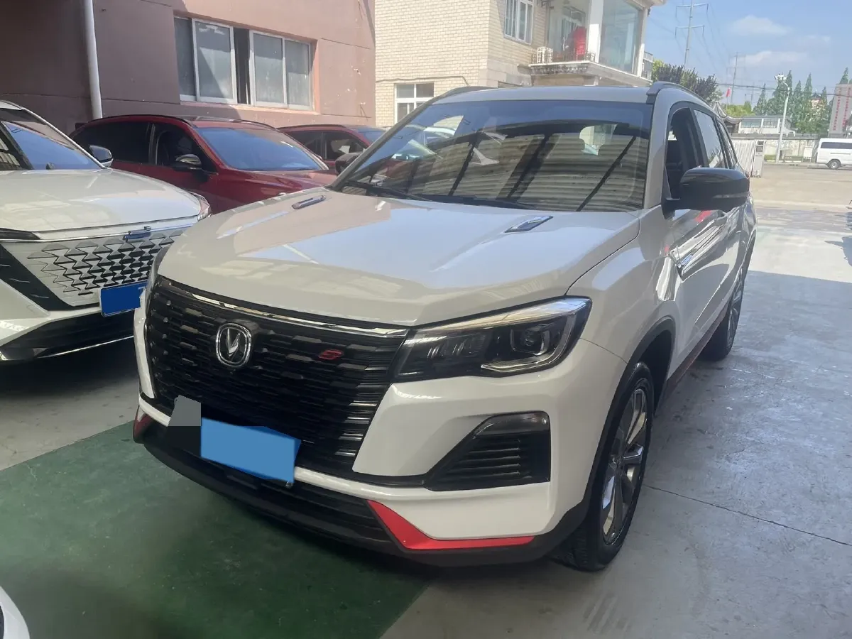 2023 ChangAn CS75 1.5T 188HP L4 7DCT,autocango,china used car exporter,china ev exporter,chinese used car exporter,chinese used ev exporter