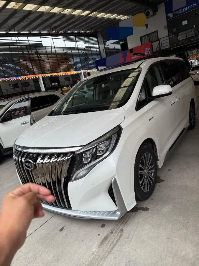 2021 GAC Trumpchi M8 2.0T 252HP L4 8AT,autocango,china used car exporter,china ev exporter,chinese used car exporter,chinese used ev exporter