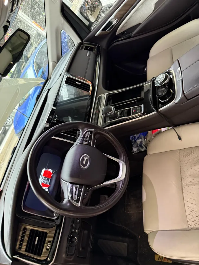 2021 GAC Trumpchi M8 2.0T 252HP L4 8AT,autocango,china used car exporter,china ev exporter,chinese used car exporter,chinese used ev exporter