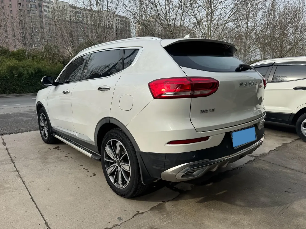 2021 Haval H6 1.5T 169HP L4 7DCT,autocango,china used car exporter,china ev exporter,chinese used car exporter,chinese used ev exporter