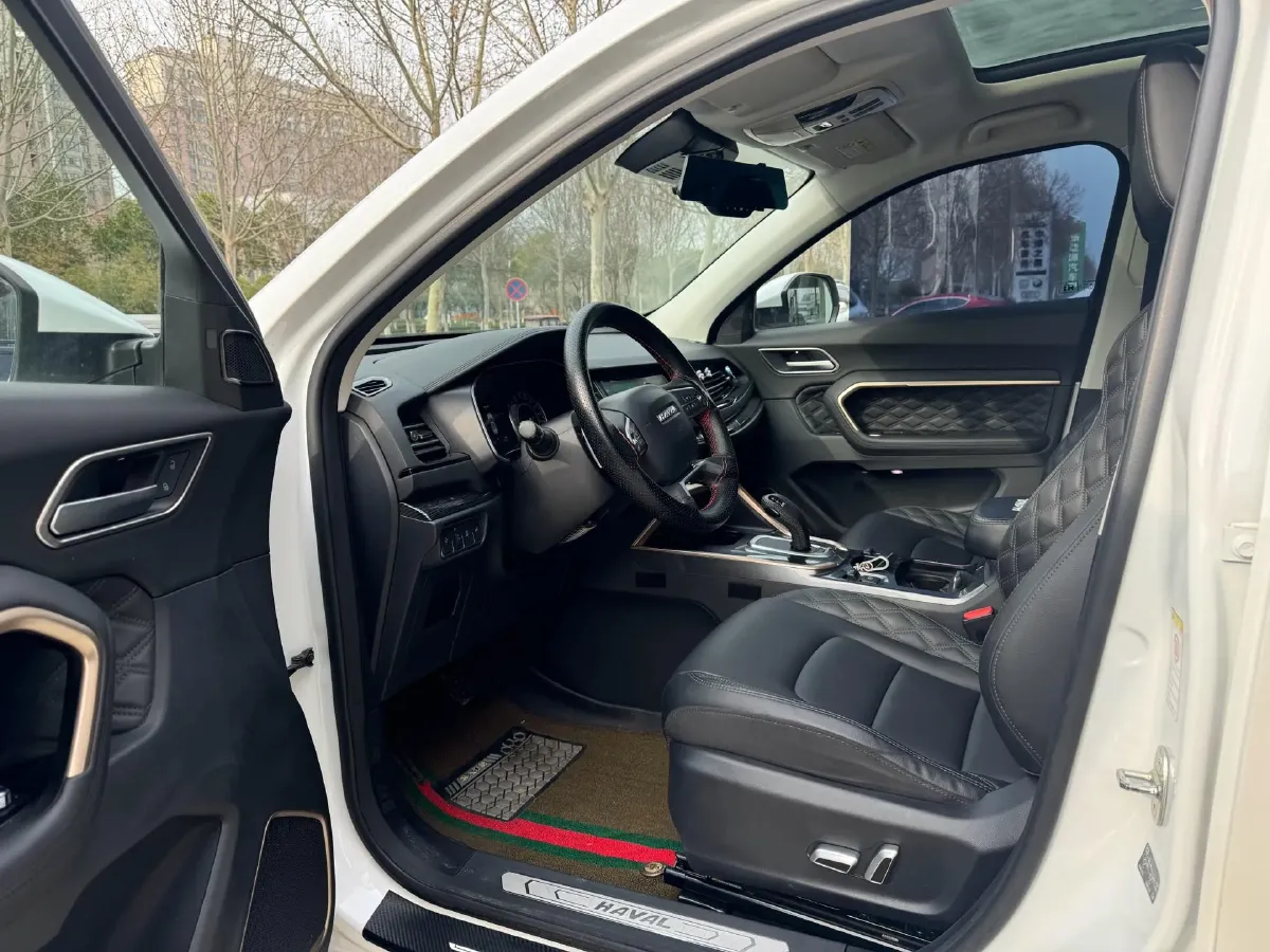 2021 Haval H6 1.5T 169HP L4 7DCT,autocango,china used car exporter,china ev exporter,chinese used car exporter,chinese used ev exporter