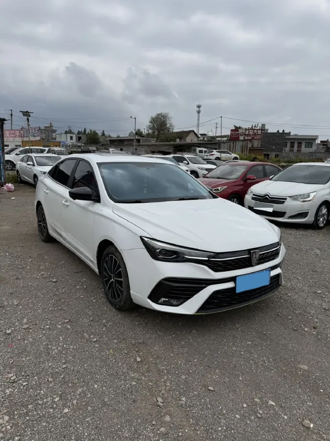 2021 Roewe i5 1.5L 120HP L4 CVT,autocango,china used car exporter,china ev exporter,chinese used car exporter,chinese used ev exporter