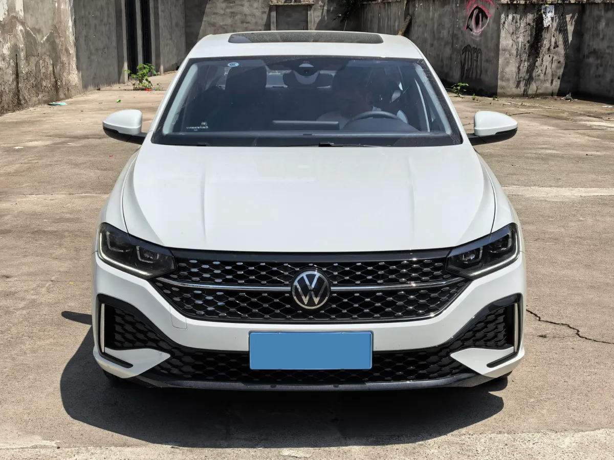 2024 Volkswagen Lavida 1.5L 110HP L4 6AT,autocango,china used car exporter,china ev exporter,chinese used car exporter,chinese used ev exporter