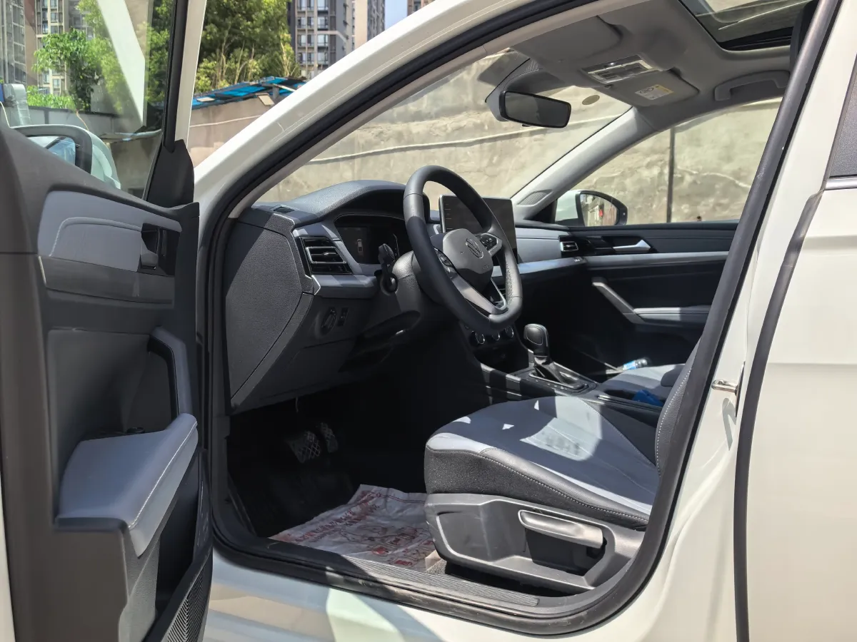 2024 Volkswagen Lavida 1.5L 110HP L4 6AT,autocango,china used car exporter,china ev exporter,chinese used car exporter,chinese used ev exporter