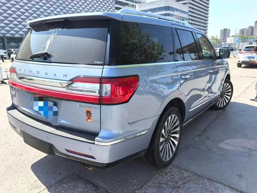 2019 Lincoln Navigator 3.5T 388HP V6 10AT,autocango,china used car exporter,china ev exporter,chinese used car exporter,chinese used ev exporter