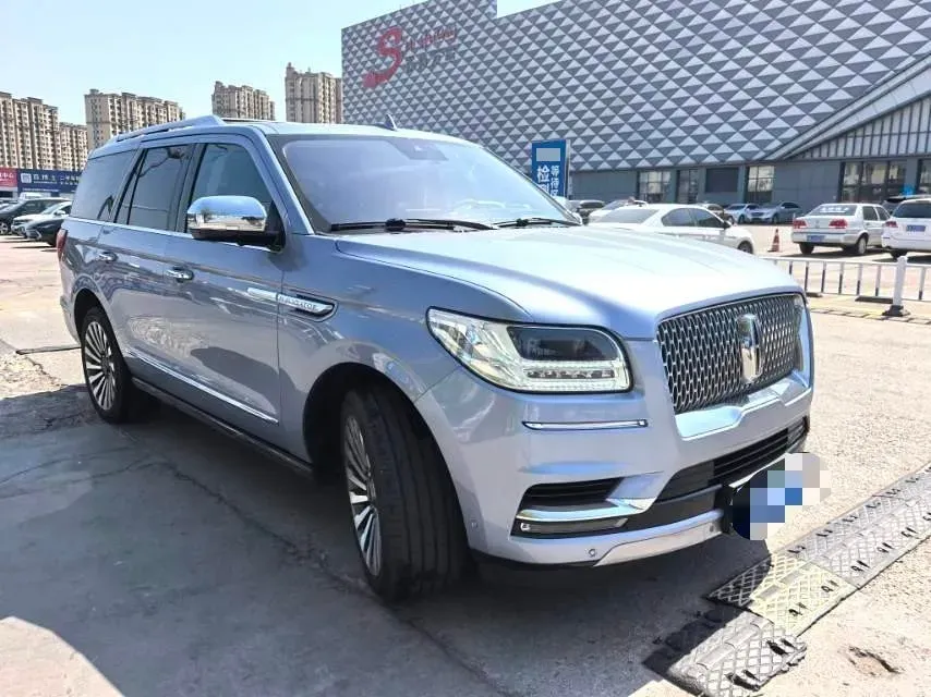 2019 Lincoln Navigator 3.5T 388HP V6 10AT,autocango,china used car exporter,china ev exporter,chinese used car exporter,chinese used ev exporter