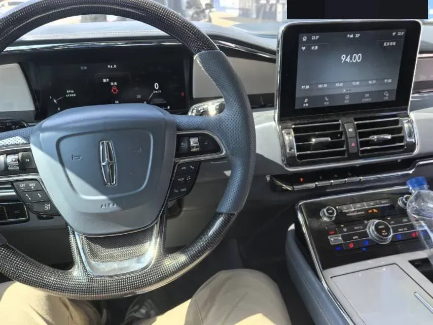 2019 Lincoln Navigator 3.5T 388HP V6 10AT,autocango,china used car exporter,china ev exporter,chinese used car exporter,chinese used ev exporter