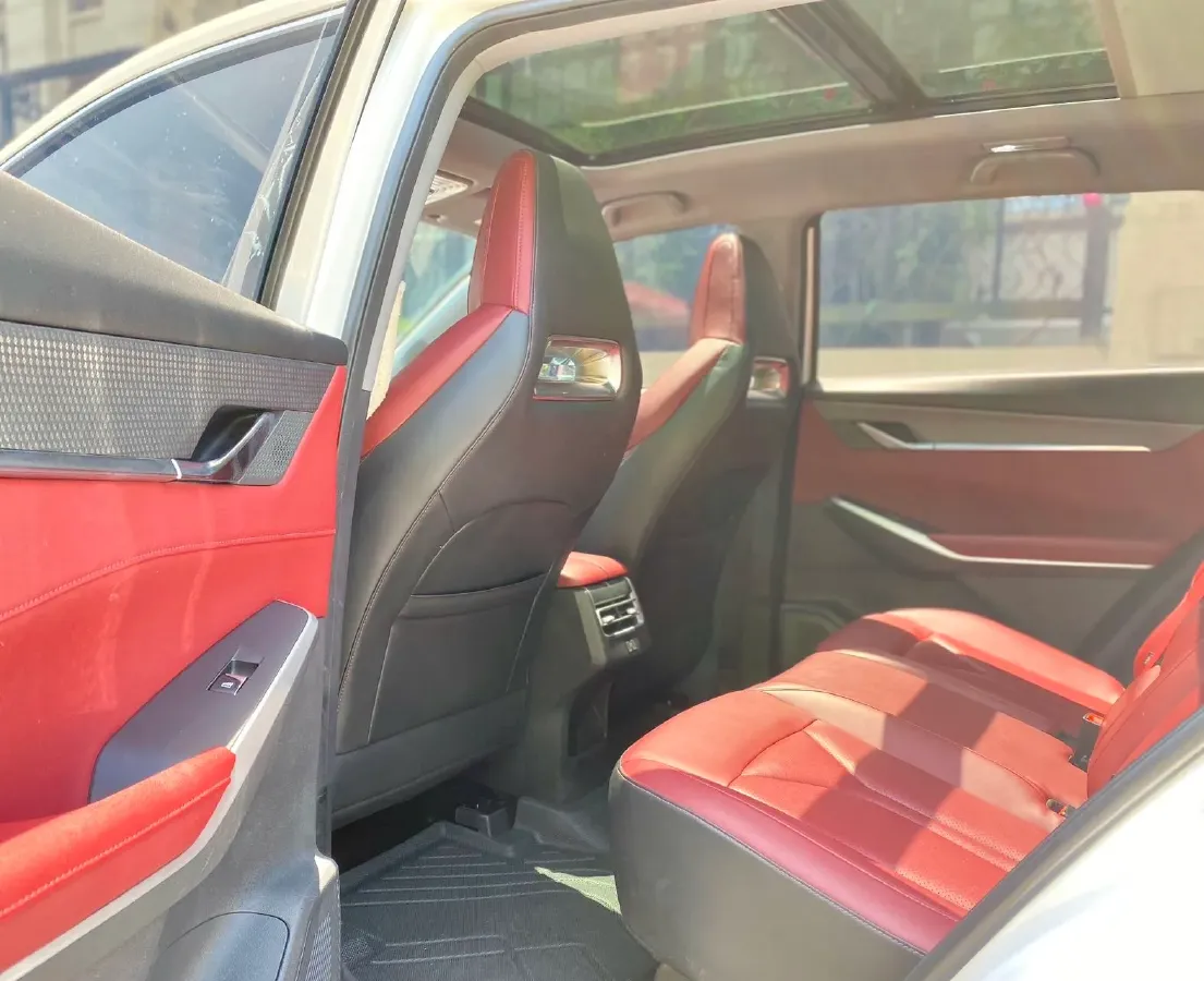 2022 ChangAn CS75 Plus 1.5T 188HP L4 8AT,autocango,china used car exporter,china ev exporter,chinese used car exporter,chinese used ev exporter