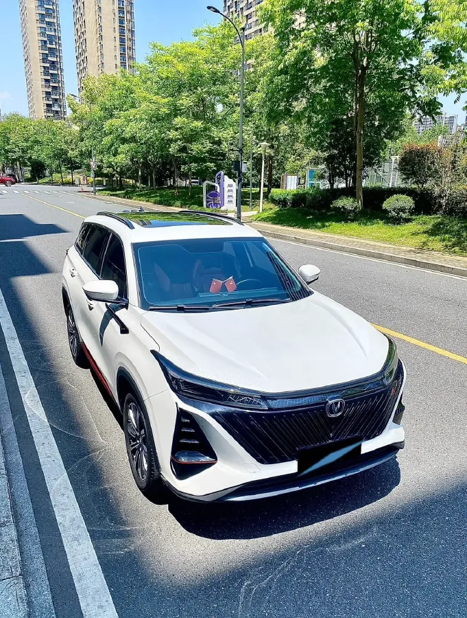 2022 ChangAn CS75 Plus 1.5T 188HP L4 8AT,autocango,china used car exporter,china ev exporter,chinese used car exporter,chinese used ev exporter