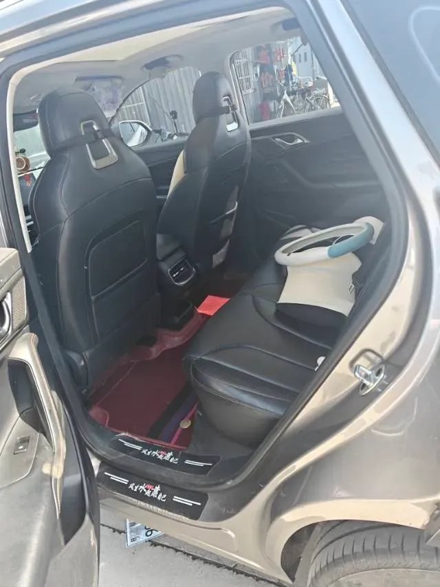 2023 Roewe RX5 1.5T 188HP L4 7DCT,autocango,china used car exporter,china ev exporter,chinese used car exporter,chinese used ev exporter