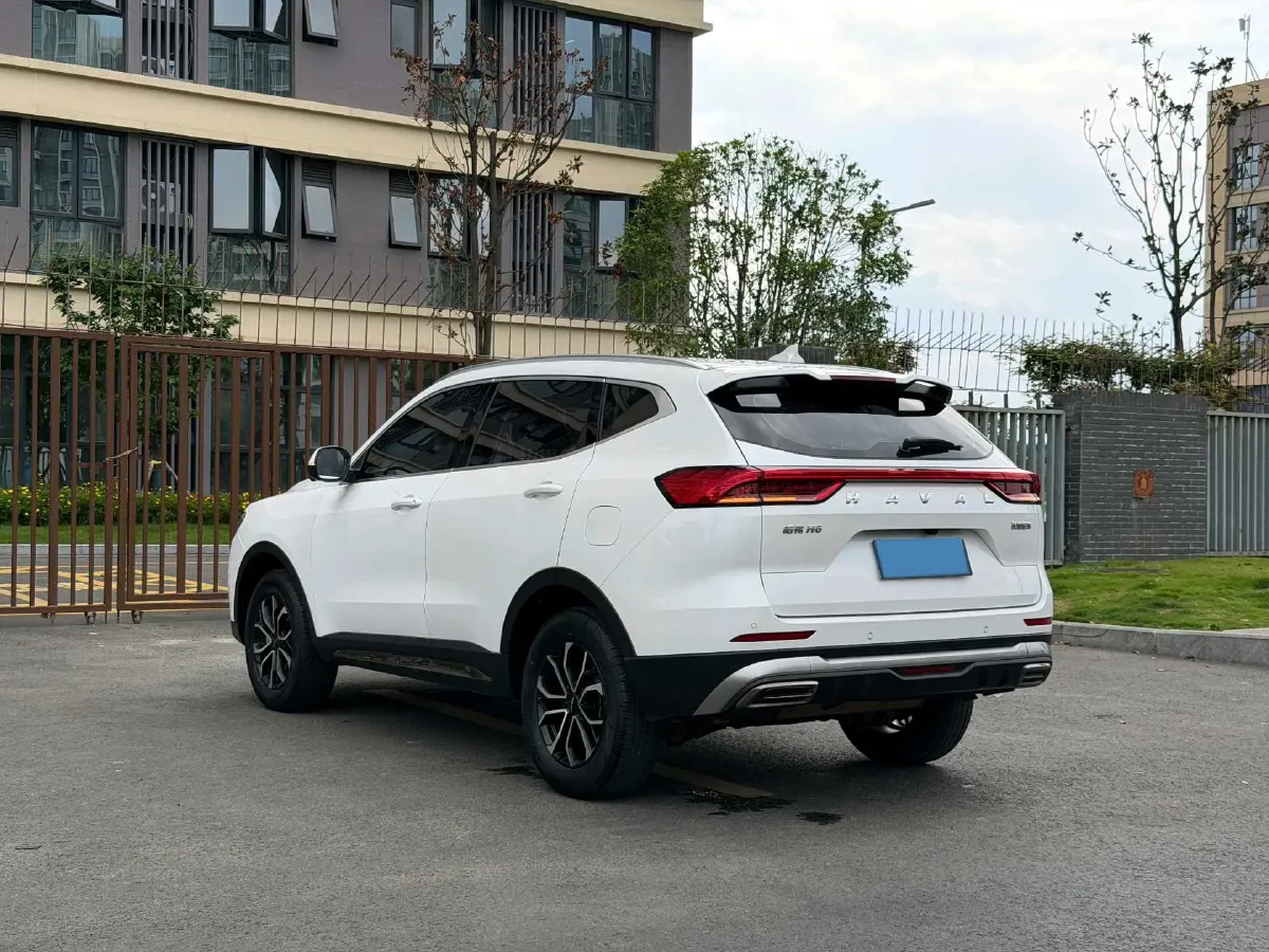 2023 Haval H6 1.5T 150HP L4 7DCT,autocango,china used car exporter,china ev exporter,chinese used car exporter,chinese used ev exporter