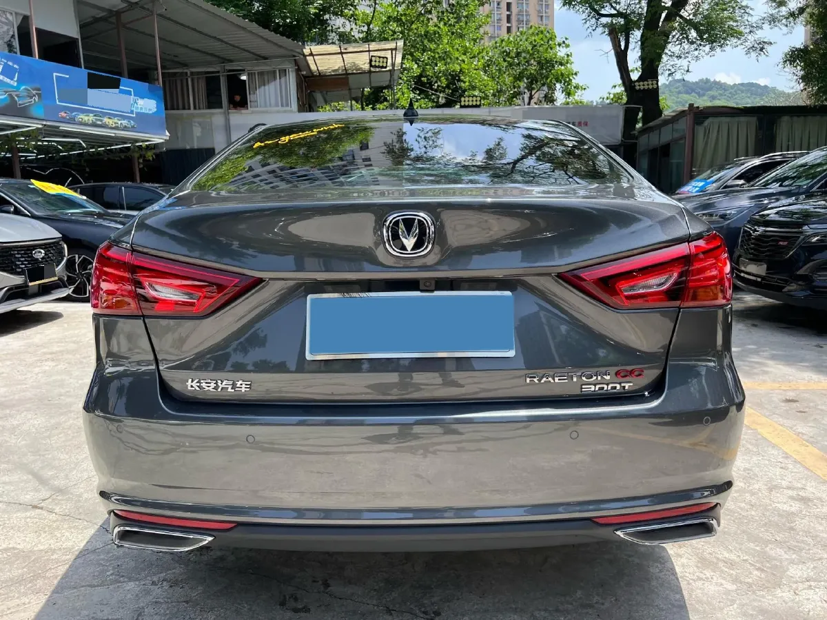 2021 ChangAn Raeton CC 1.5T 180HP L4 7DCT,autocango,china used car exporter,china ev exporter,chinese used car exporter,chinese used ev exporter