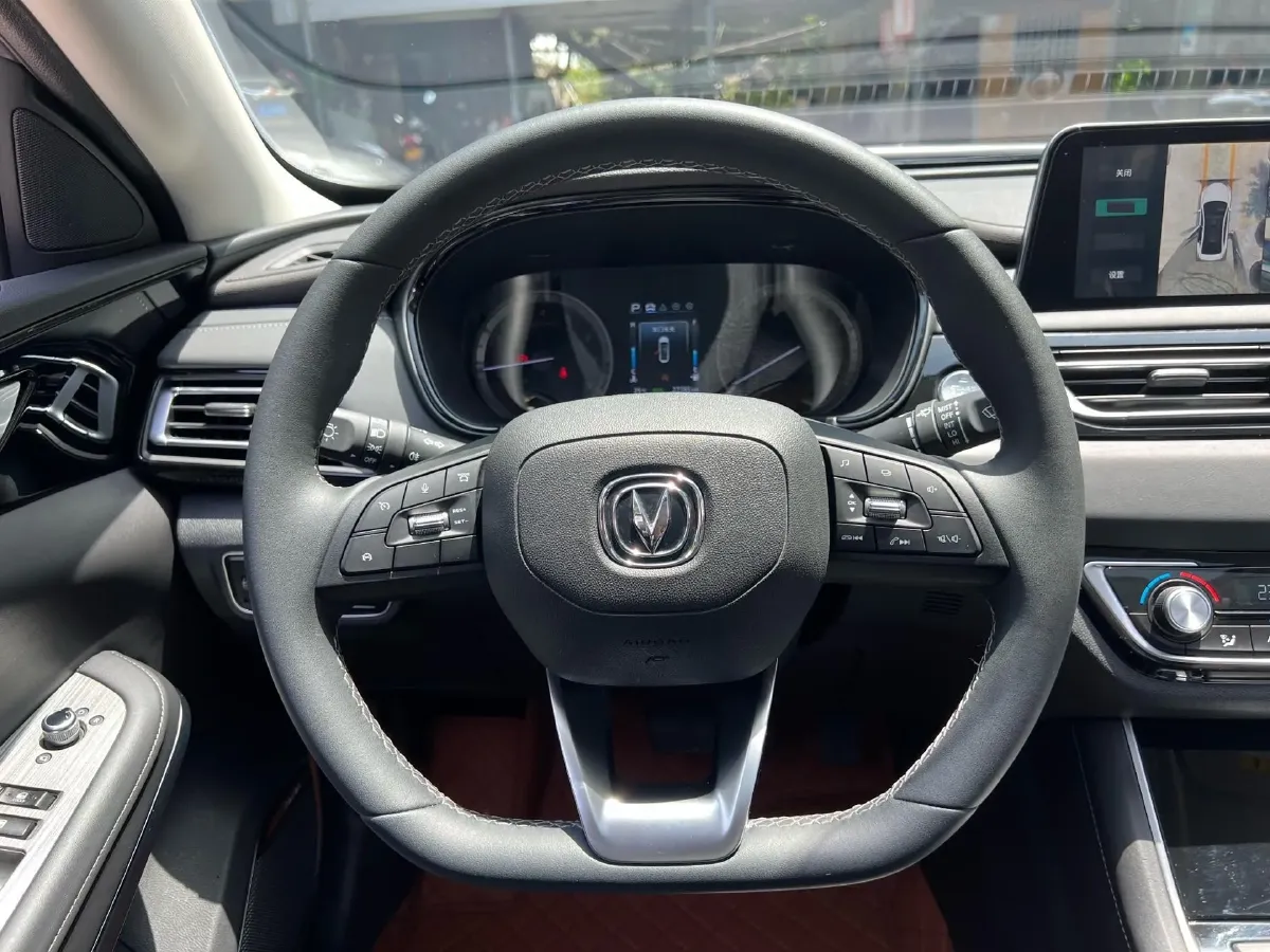2021 ChangAn Raeton CC 1.5T 180HP L4 7DCT,autocango,china used car exporter,china ev exporter,chinese used car exporter,chinese used ev exporter
