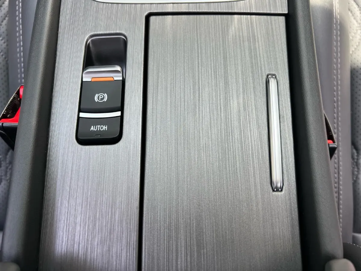 2021 ChangAn Raeton CC 1.5T 180HP L4 7DCT,autocango,china used car exporter,china ev exporter,chinese used car exporter,chinese used ev exporter