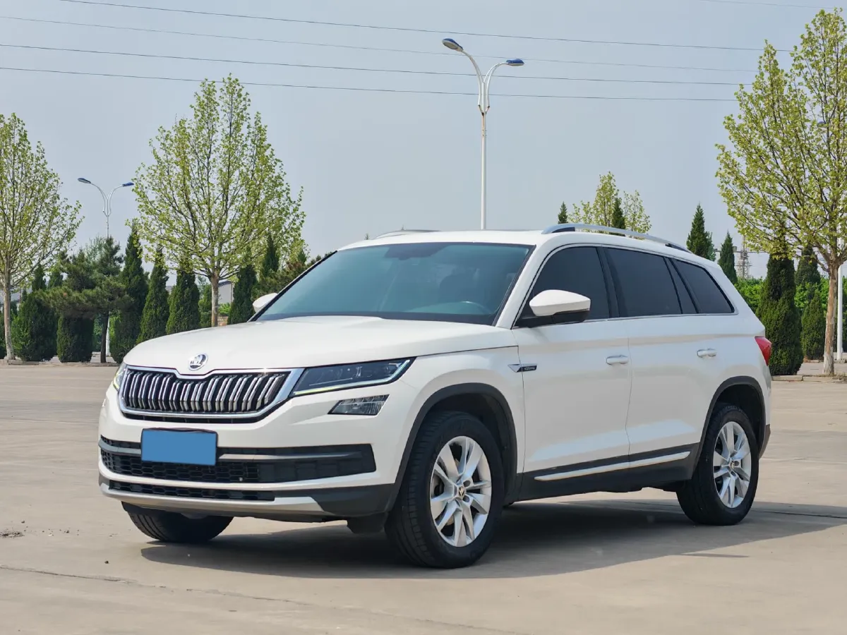 2018 Skoda Kodiak 2.0T 186HP L4 7DCT,autocango,china used car exporter,china ev exporter,chinese used car exporter,chinese used ev exporter