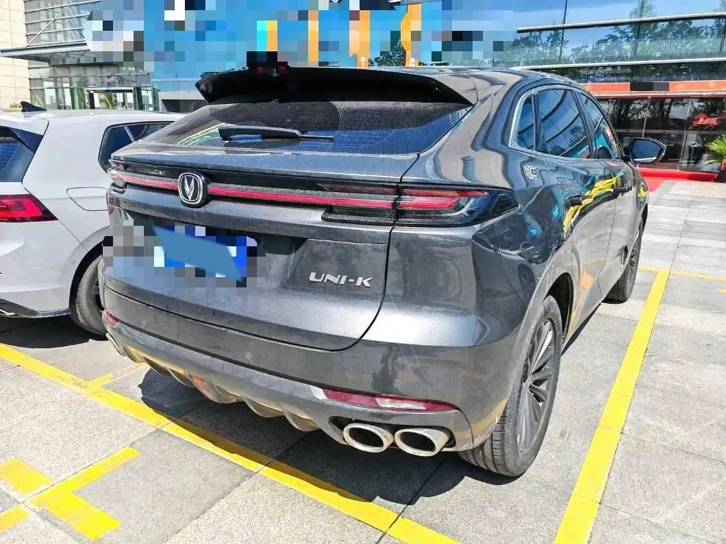 2021 ChangAn UNI-K 2.0T 233HP L4 8AT,autocango,china used car exporter,china ev exporter,chinese used car exporter,chinese used ev exporter