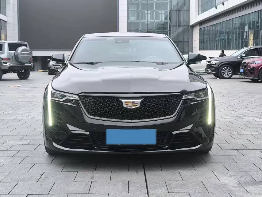 2021 Cadillac CT4 2.0T 237HP L4 8AT,autocango,china used car exporter,china ev exporter,chinese used car exporter,chinese used ev exporter