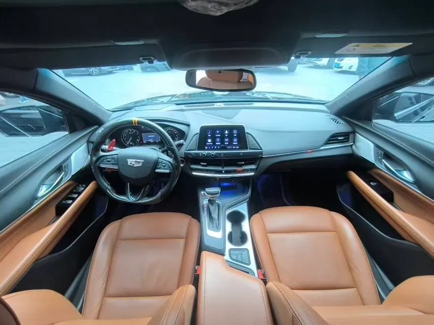 2021 Cadillac CT4 2.0T 237HP L4 8AT,autocango,china used car exporter,china ev exporter,chinese used car exporter,chinese used ev exporter