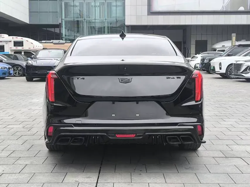 2021 Cadillac CT4 2.0T 237HP L4 8AT,autocango,china used car exporter,china ev exporter,chinese used car exporter,chinese used ev exporter