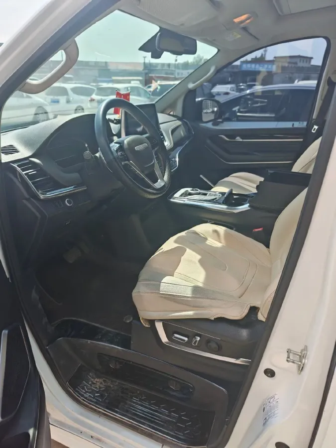 2021 MAXUS G20 2.0T 224HP L4 8AT,autocango,china used car exporter,china ev exporter,chinese used car exporter,chinese used ev exporter