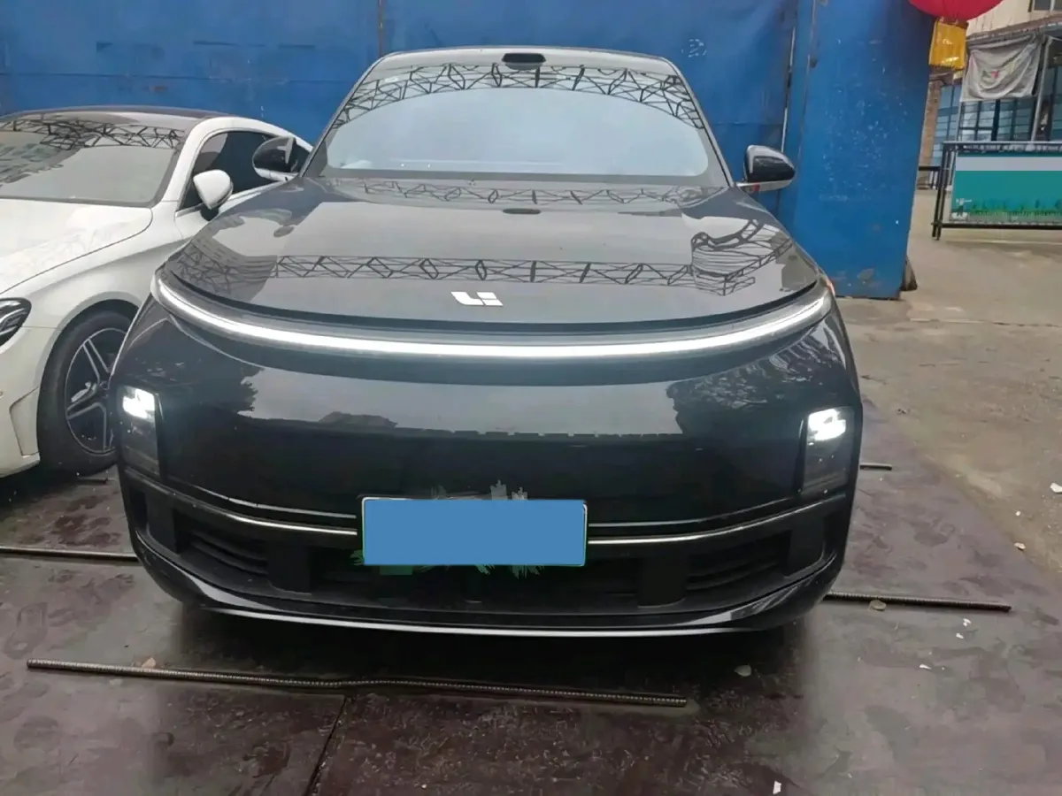 2024 Li L9 Range Extended 154HP REEV 52.3KWH,autocango,china used car exporter,china ev exporter,chinese used car exporter,chinese used ev exporter