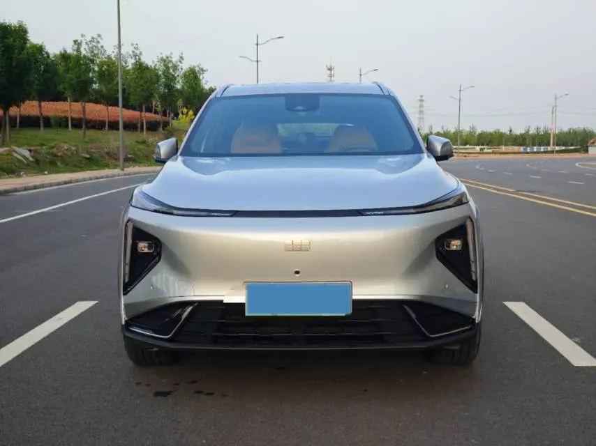 2025 Geely Galaxy L7 1.5L 112HP L4 1DHT PHEV 18.4KWH,autocango,china used car exporter,china ev exporter,chinese used car exporter,chinese used ev exporter