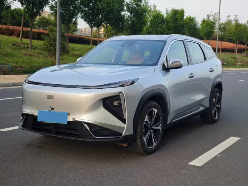 2025 Geely Galaxy L7 1.5L 112HP L4 1DHT PHEV 18.4KWH,autocango,china used car exporter,china ev exporter,chinese used car exporter,chinese used ev exporter