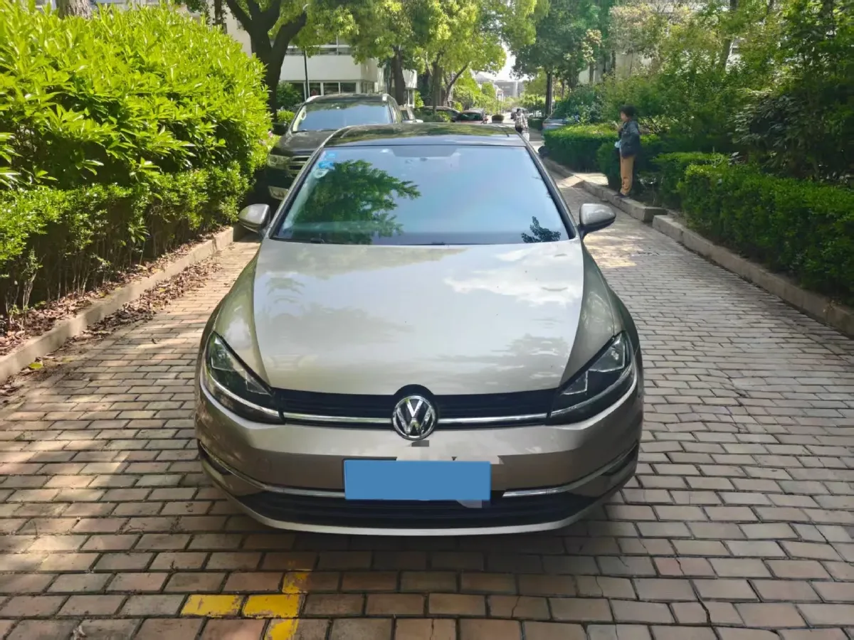 2018 Volkswagen Golf 1.4T 131HP L4 7DCT,autocango,china used car exporter,china ev exporter,chinese used car exporter,chinese used ev exporter
