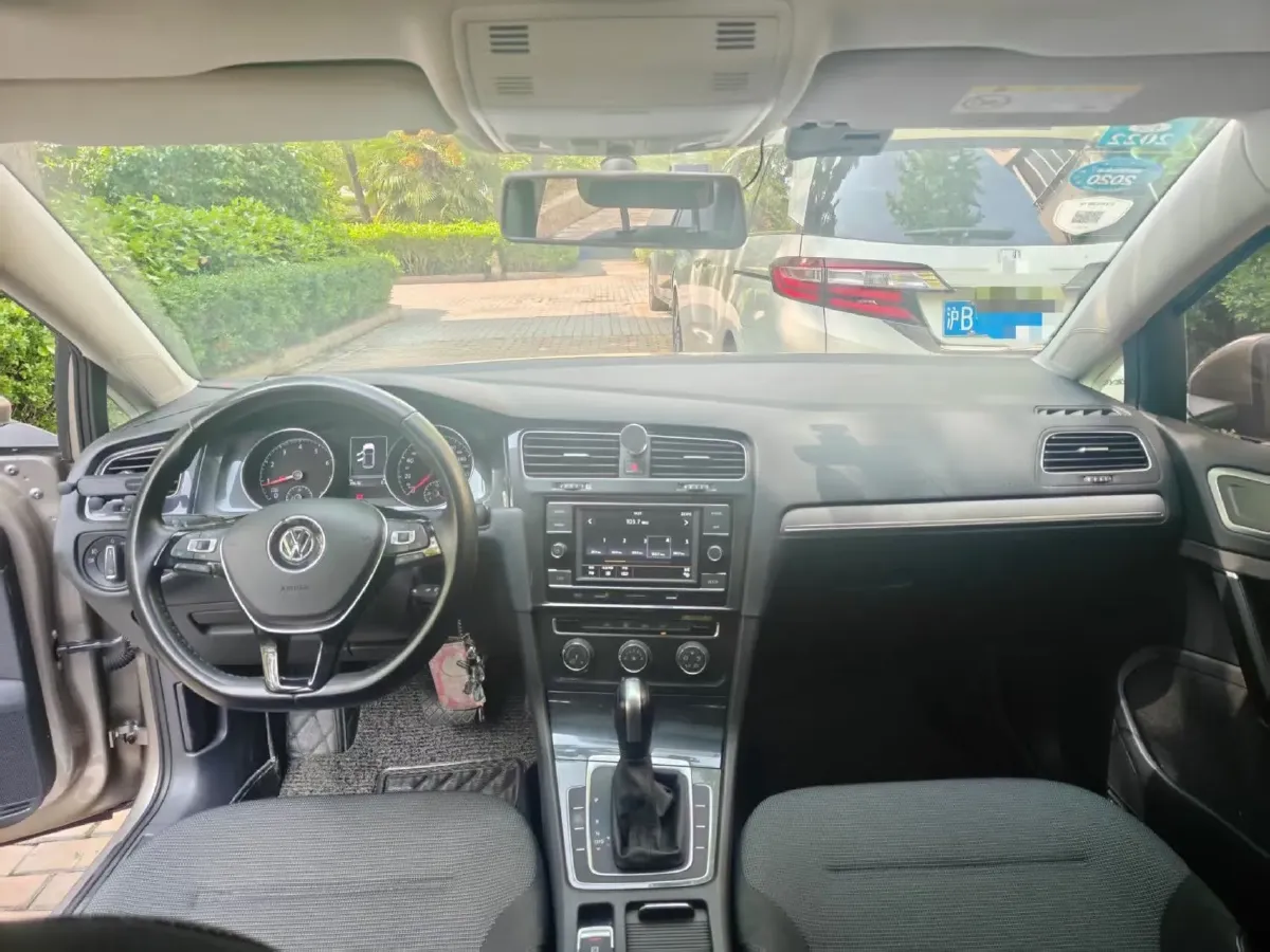 2018 Volkswagen Golf 1.4T 131HP L4 7DCT,autocango,china used car exporter,china ev exporter,chinese used car exporter,chinese used ev exporter