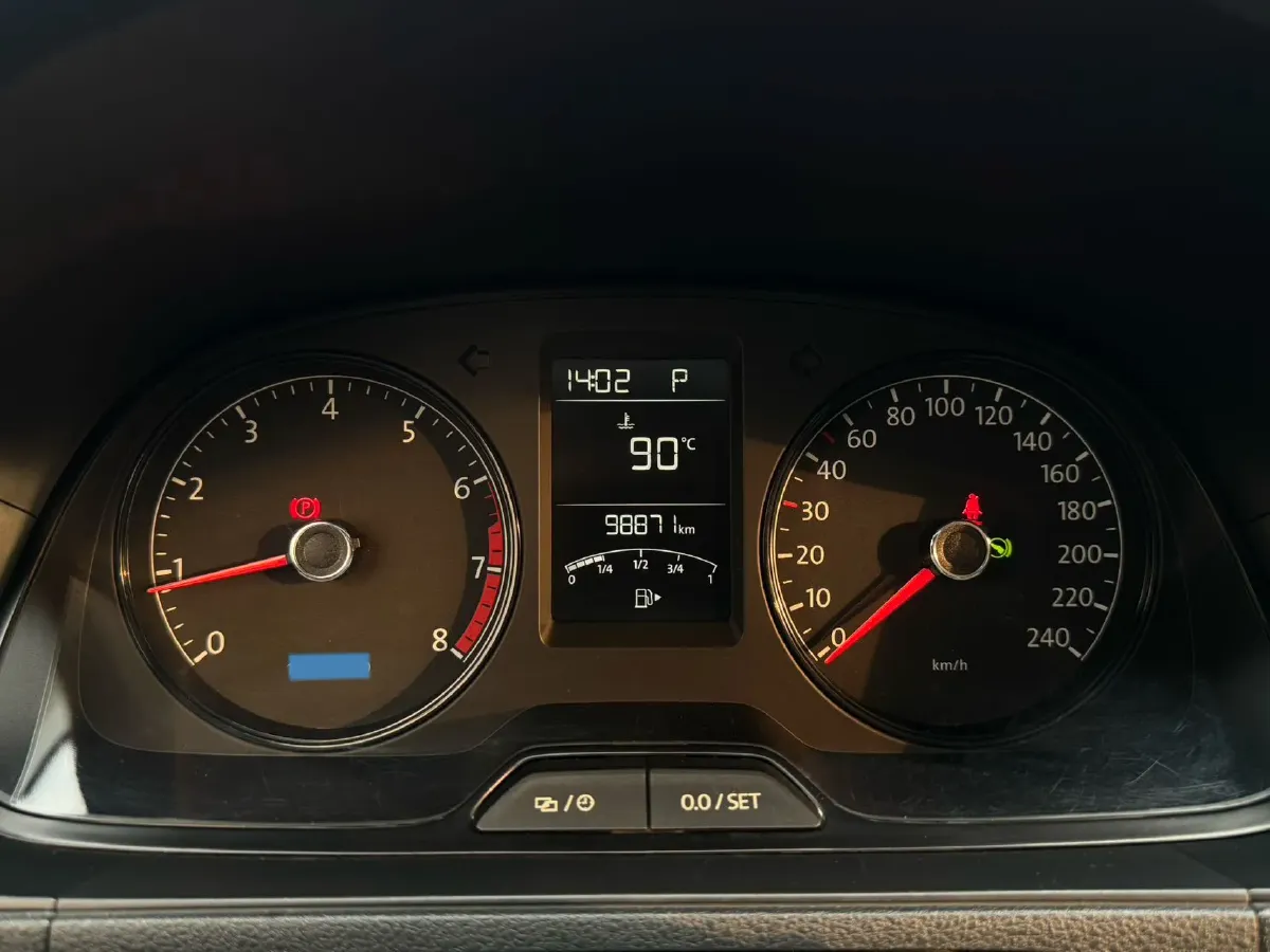 2017 Volkswagen Lavida 1.6L 110HP L4 6AT,autocango,china used car exporter,china ev exporter,chinese used car exporter,chinese used ev exporter