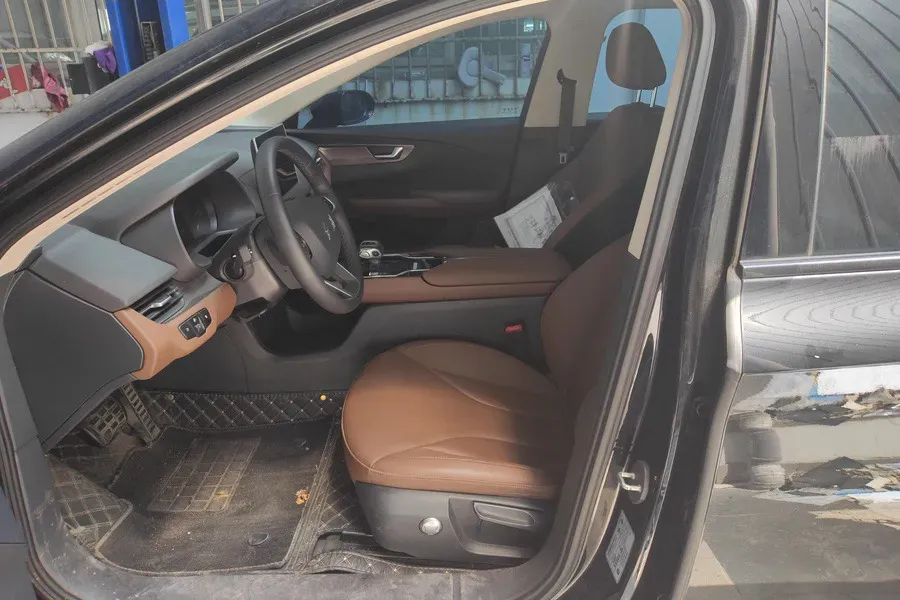 2022 HongQi E-QM5 BEV 54KWH,autocango,china used car exporter,china ev exporter,chinese used car exporter,chinese used ev exporter