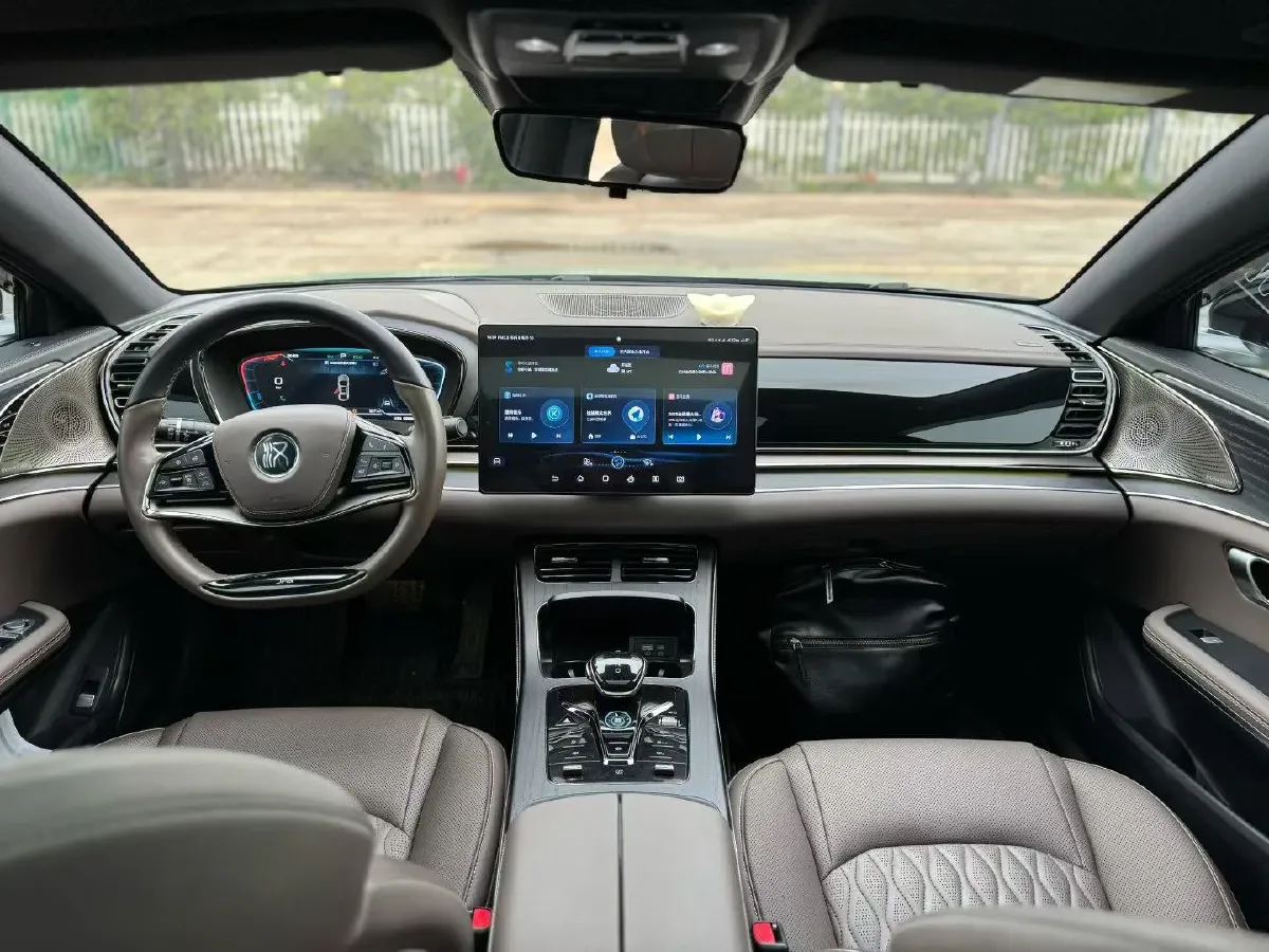 2023 BYD Han 1.5T 139HP L4 E-CVT PHEV 30.772KWH,autocango,china used car exporter,china ev exporter,chinese used car exporter,chinese used ev exporter