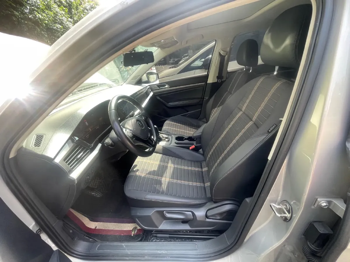 2021 Volkswagen Lavida 1.4T 150HP L4 7DCT,autocango,china used car exporter,china ev exporter,chinese used car exporter,chinese used ev exporter