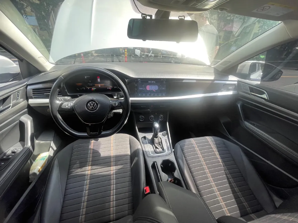 2021 Volkswagen Lavida 1.4T 150HP L4 7DCT,autocango,china used car exporter,china ev exporter,chinese used car exporter,chinese used ev exporter