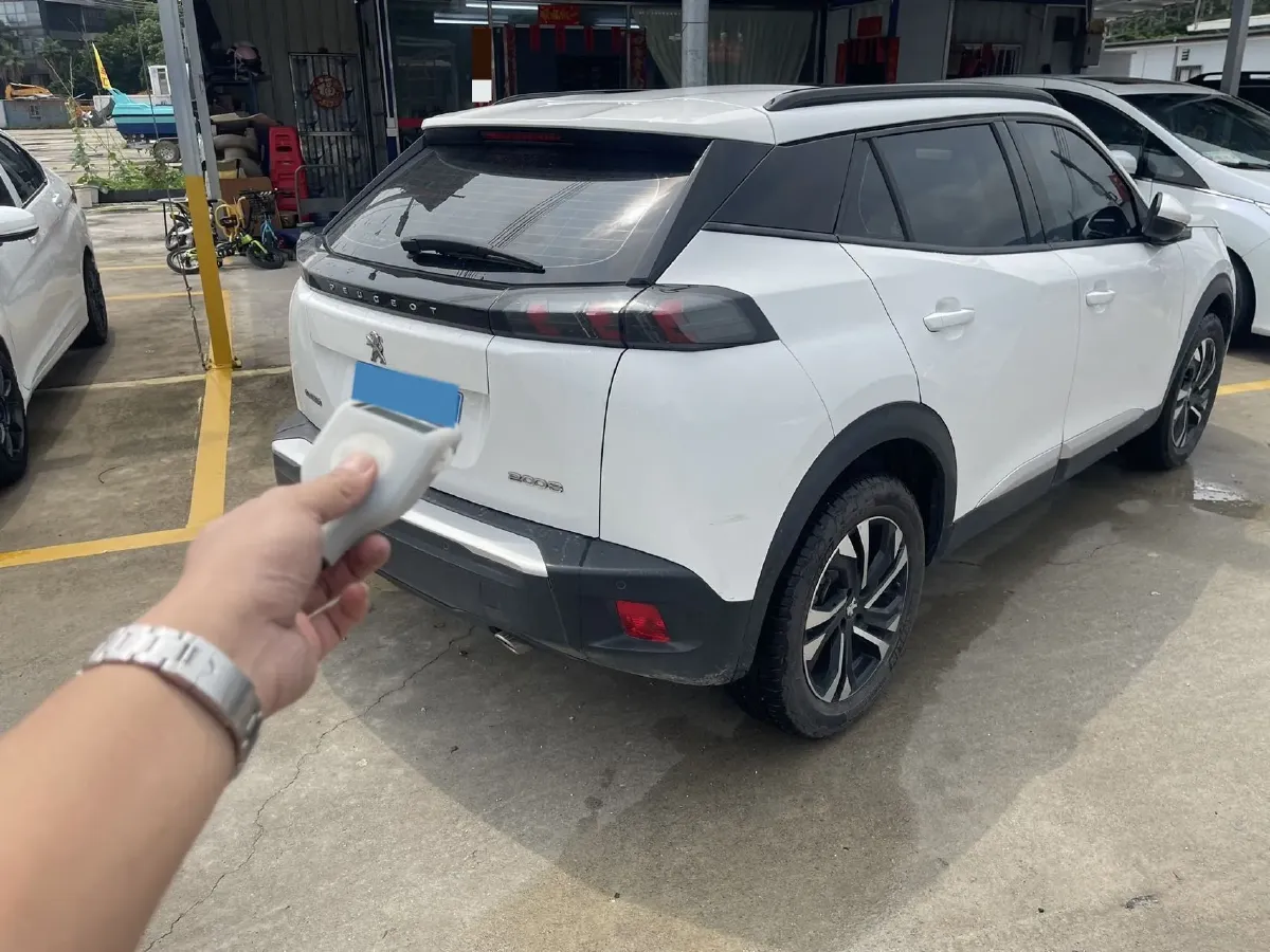 2022 Peugeot 2008 1.2T 136HP L3 6DCT,autocango,china used car exporter,china ev exporter,chinese used car exporter,chinese used ev exporter