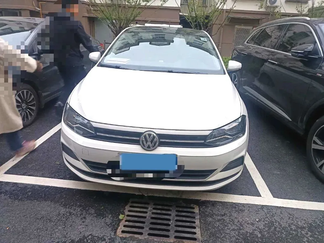 2019 Volkswagen Polo 1.5L 113HP L4 6AT,autocango,china used car exporter,china ev exporter,chinese used car exporter,chinese used ev exporter