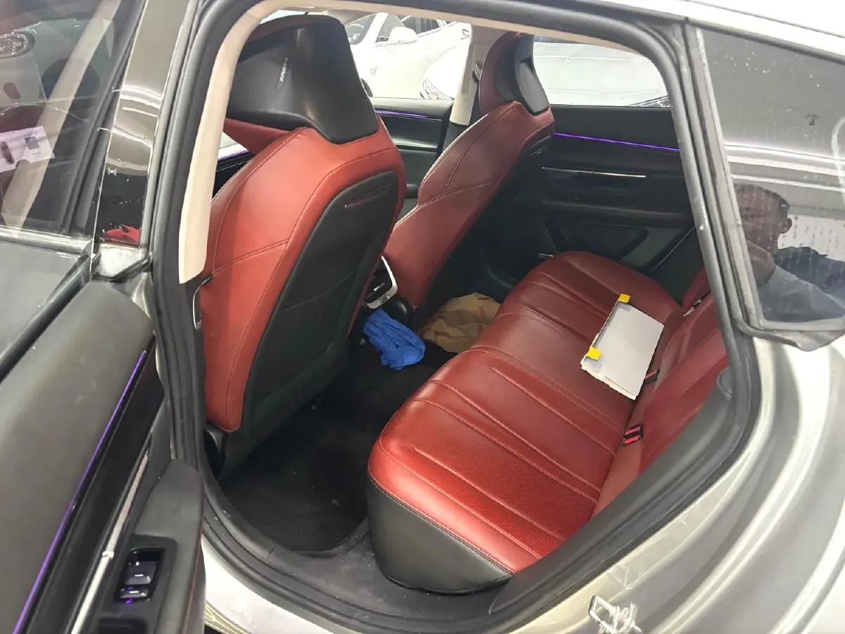 2022 Xpeng P7 BEV 83.1KWH,autocango,china used car exporter,china ev exporter,chinese used car exporter,chinese used ev exporter