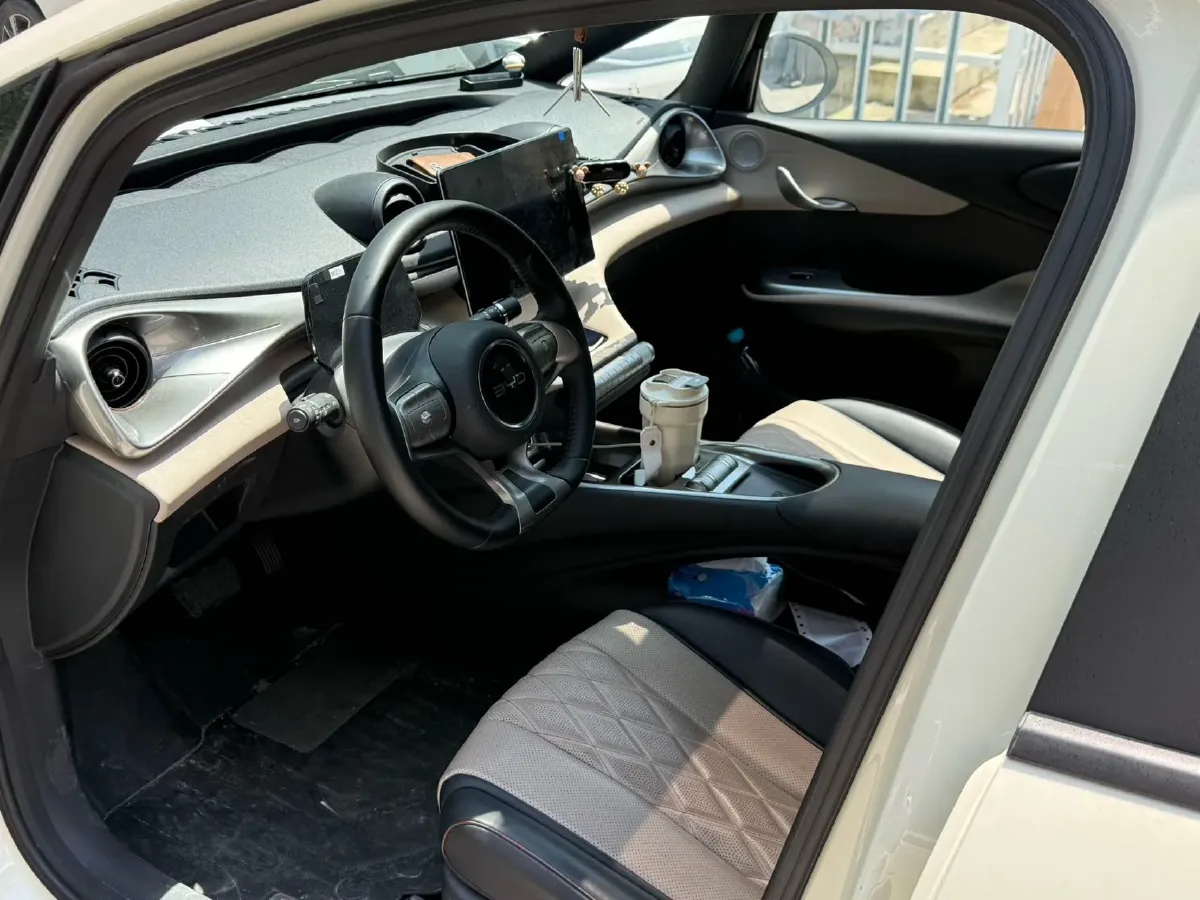 2021 BYD Yuan Pro BEV 50.1KWH,autocango,china used car exporter,china ev exporter,chinese used car exporter,chinese used ev exporter