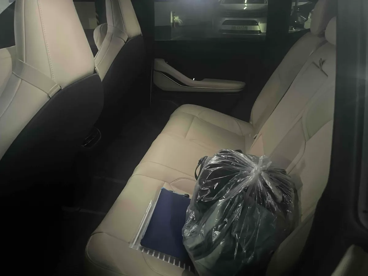 2022 JunTian HeiWuShi Youth 2.0T 203HP L4 6AT,autocango,china used car exporter,china ev exporter,chinese used car exporter,chinese used ev exporter