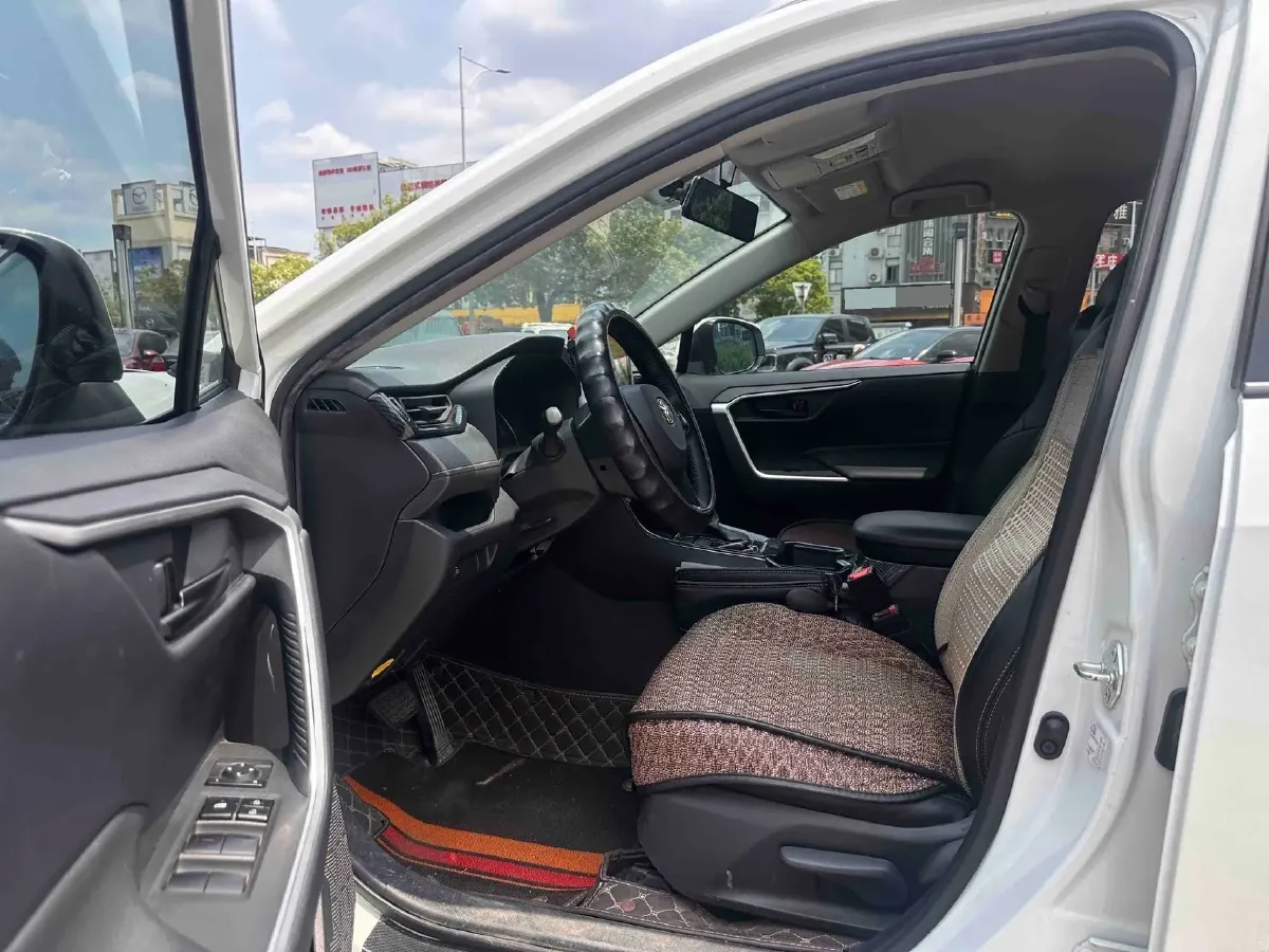 2022 Toyota Wildlander 2.0L 171HP L4 CVT,autocango,china used car exporter,china ev exporter,chinese used car exporter,chinese used ev exporter