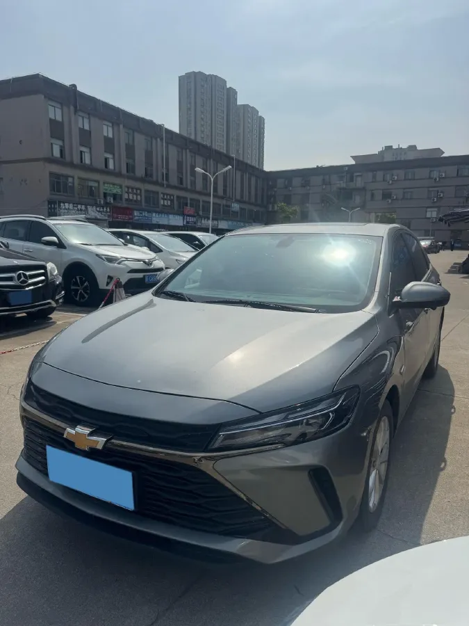 2024 Chevrolet Monza 1.5L 113HP L4 6DCT,autocango,china used car exporter,china ev exporter,chinese used car exporter,chinese used ev exporter