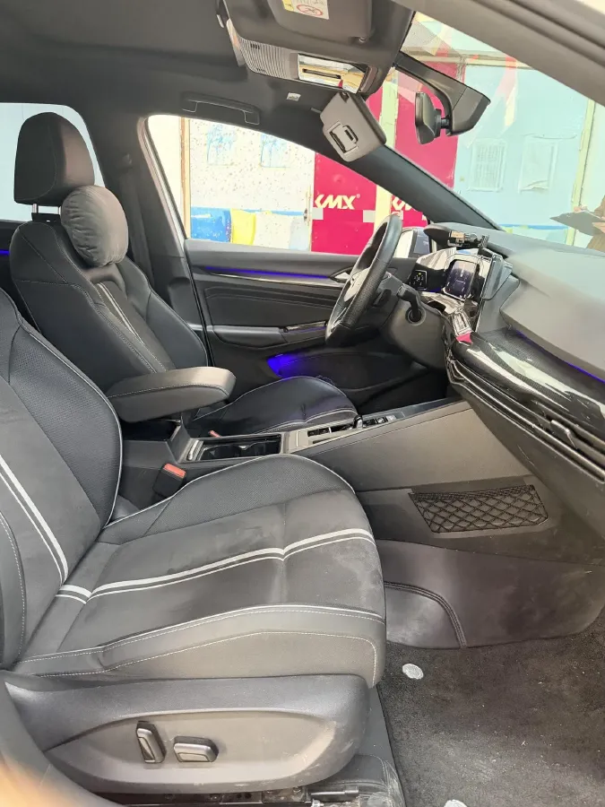 2023 Volkswagen Golf 1.4T 150HP L4 7DCT,autocango,china used car exporter,china ev exporter,chinese used car exporter,chinese used ev exporter