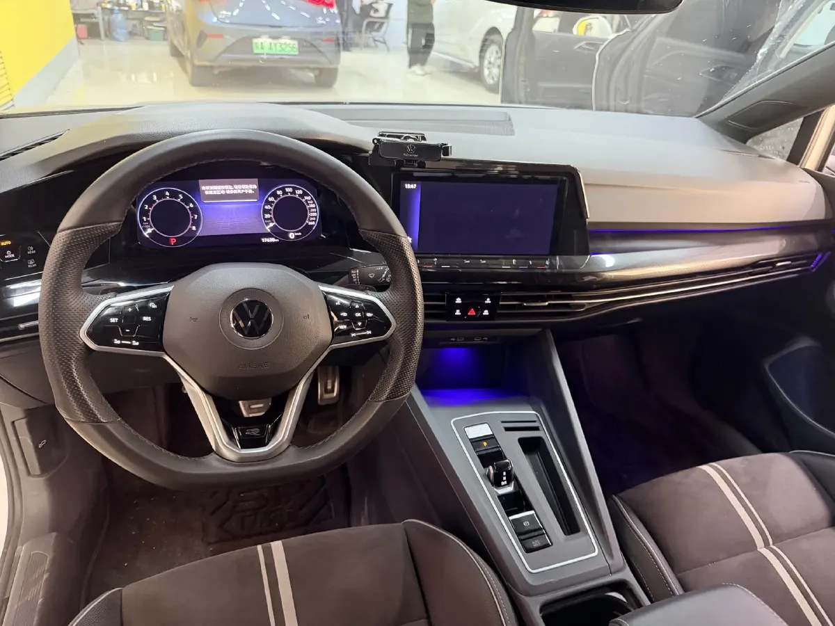 2023 Volkswagen Golf 1.4T 150HP L4 7DCT,autocango,china used car exporter,china ev exporter,chinese used car exporter,chinese used ev exporter