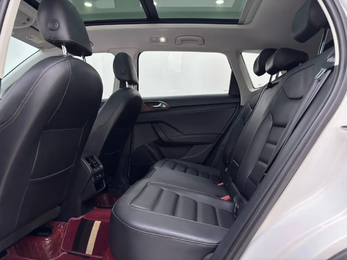 2022 Volkswagen Tharu 1.4T 150HP L4 7DCT,autocango,china used car exporter,china ev exporter,chinese used car exporter,chinese used ev exporter