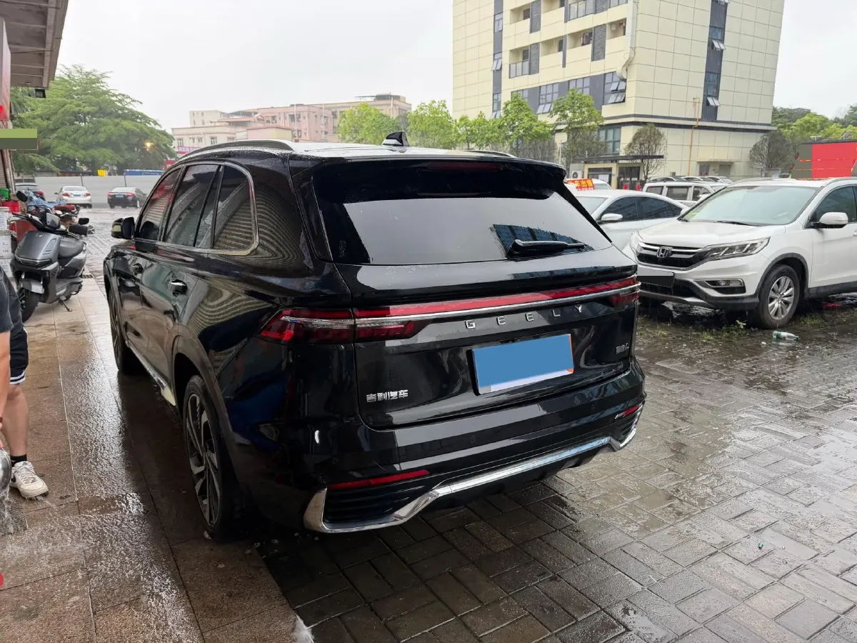 2024 Geely Monjaro 2.0T 238HP L4 8AT,autocango,china used car exporter,china ev exporter,chinese used car exporter,chinese used ev exporter