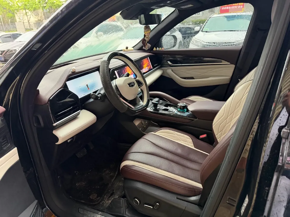 2024 Geely Monjaro 2.0T 238HP L4 8AT,autocango,china used car exporter,china ev exporter,chinese used car exporter,chinese used ev exporter